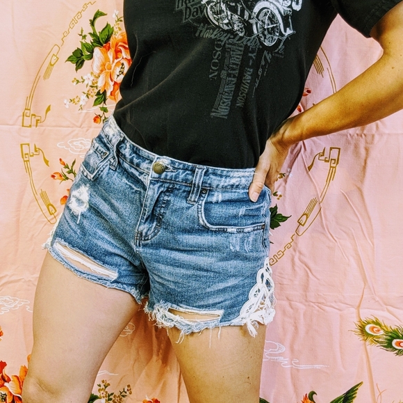 Free People Crochet trim denim cutoff short